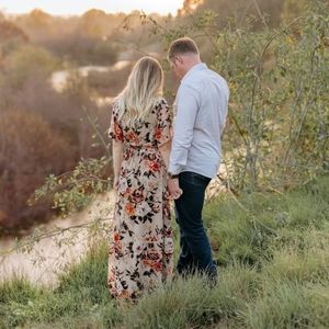 Baltic Born size small floral mauve dusty rose wrap dress